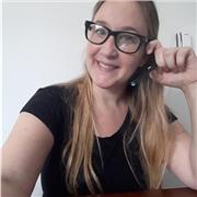 Viví en Brasil donde aprendí el portugues con nativos. Rendi el examen internacional celpe Bras. Doy clases particulares a las personas que desean irse a vivir a brasil y a estudiantes